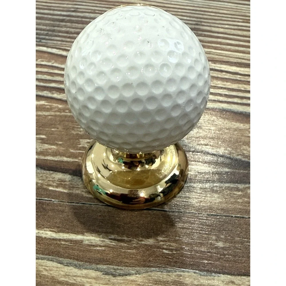Vintage Quartz Clock Golf Ball Shaped Not tested B6